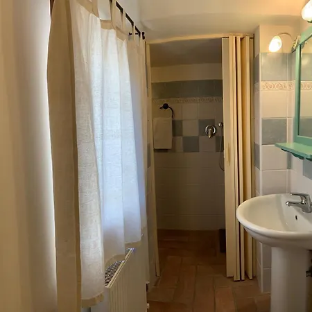 Gospodarstwo wiejskie Borgo Di Fonni Sellano